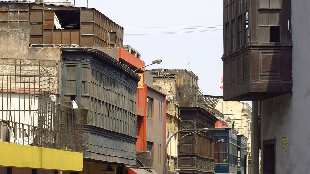 Contexto de circulación y vehículos en Perú